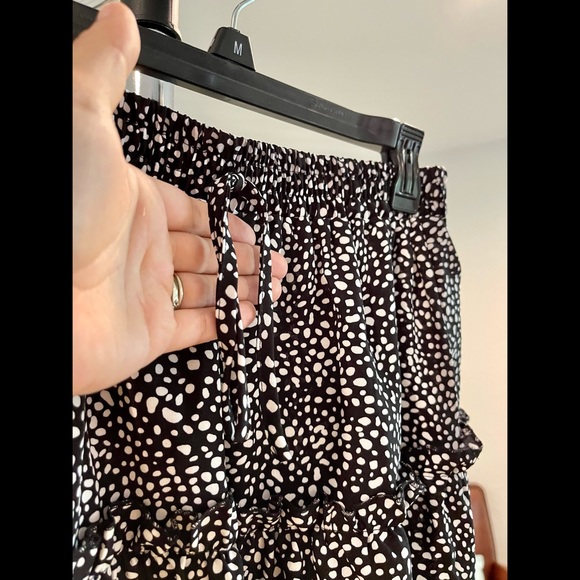 SHEIN|Flowy skirt - Picture 2 of 3